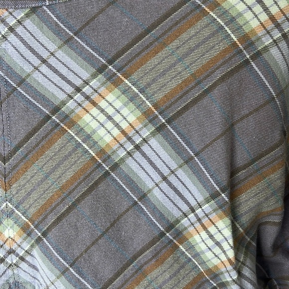 WE THE FREE Lilac Oversized Plaid Tie Front Button Down Flannel Size Small - Picture 16 of 16